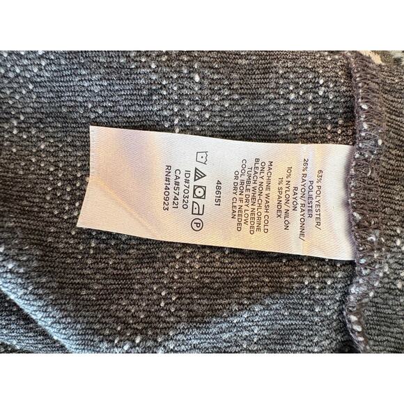 NWOT LOFT Gray Geometrical Midi Dress long sleeves Medium Petite - Picture 8 of 10